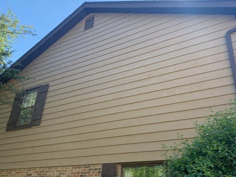 Cedar siding installation and windows replacement in Oak Brook project photo 3