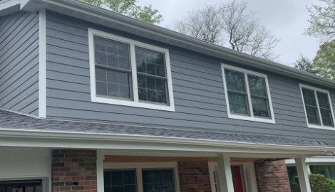LP SmartSide siding, Atlas Pinnacle shingle roofing and guttering in Hinsdale project photo 5