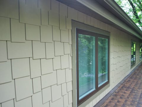 James Hardie lap siding installation in Northbrook project photo 3