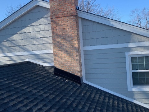 LP SmartSide Shake siding and GAF shingle roof installation in Hinsdale project photo 2